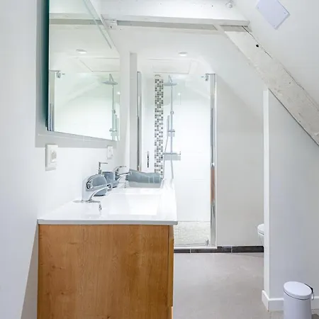 Coeur De #h3 - Wifi Et Netflix - Lave Linge - Partage - Privee בית הארחה