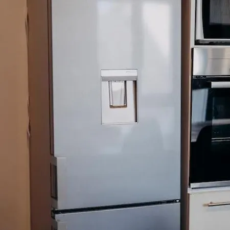 Coeur De #h3 - Wifi Et Netflix - Lave Linge - Partage - Privee בית הארחה *