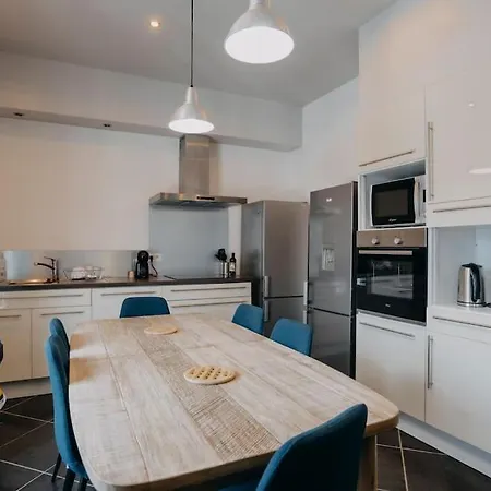 Pensionat Coeur De #h3 - Wifi Et Netflix - Lave Linge - Partage - Privee